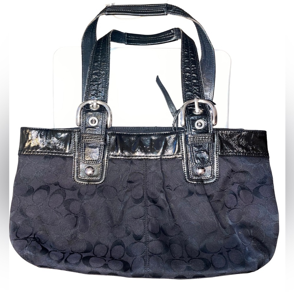 Authentic Vintage Coach SoHo Pleated Signature Shoulder Bag – Medium